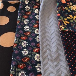 🌈Lot of 4 Beautiful Pencil Skirts🌈